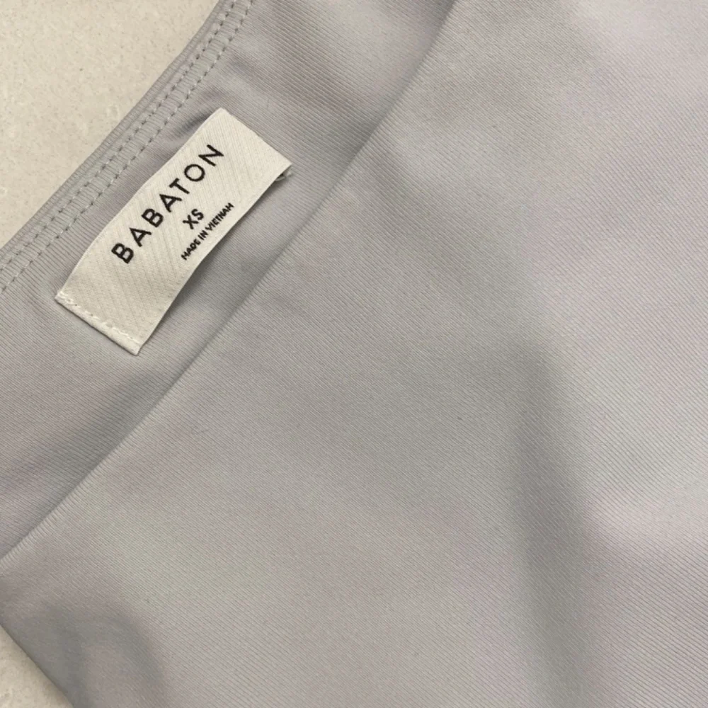 NWT Babaton Contour Bodysuit - Picture 2 of 3